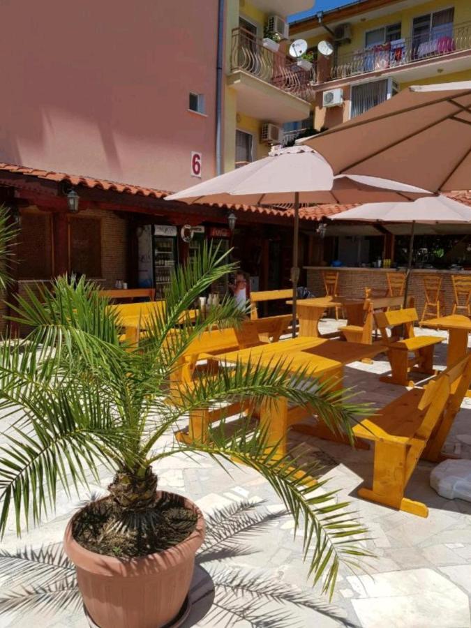 Курортно Студио Σάνι Μπιτς Εξωτερικό φωτογραφία
